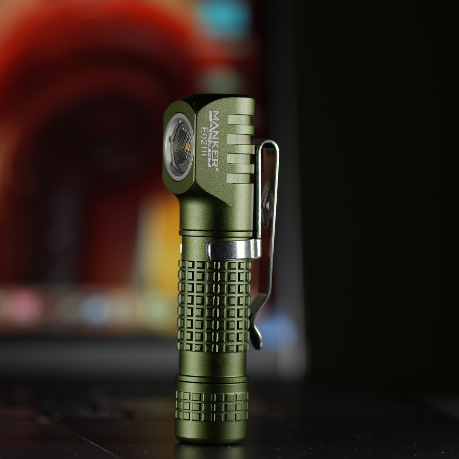Mankerlight E02 III 560 Lumens - Edc Gear Every Day Carry review and price